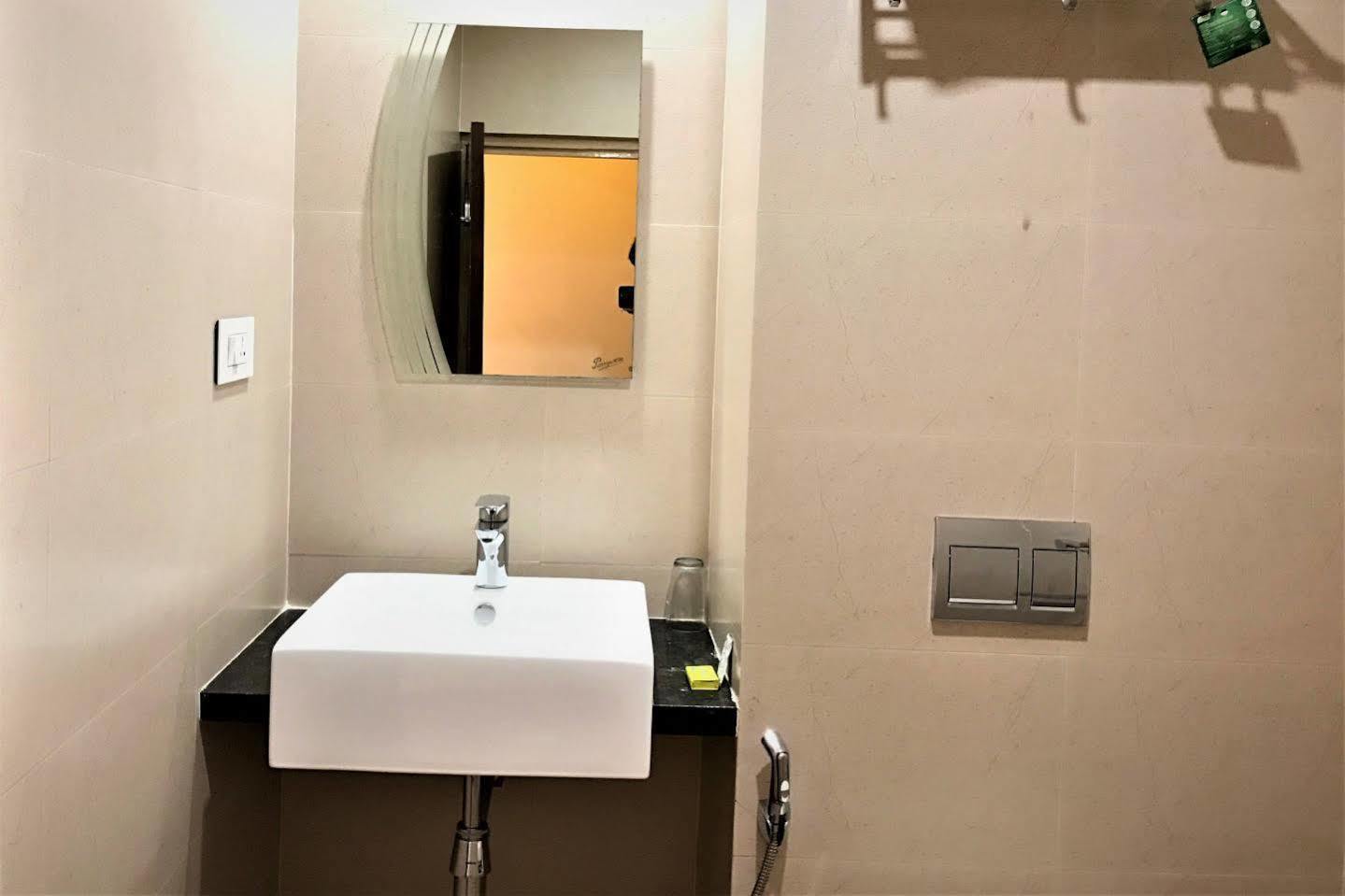 Fabhotel Kinnera Comforts Railway Station Visakhapatnam Zewnętrze zdjęcie