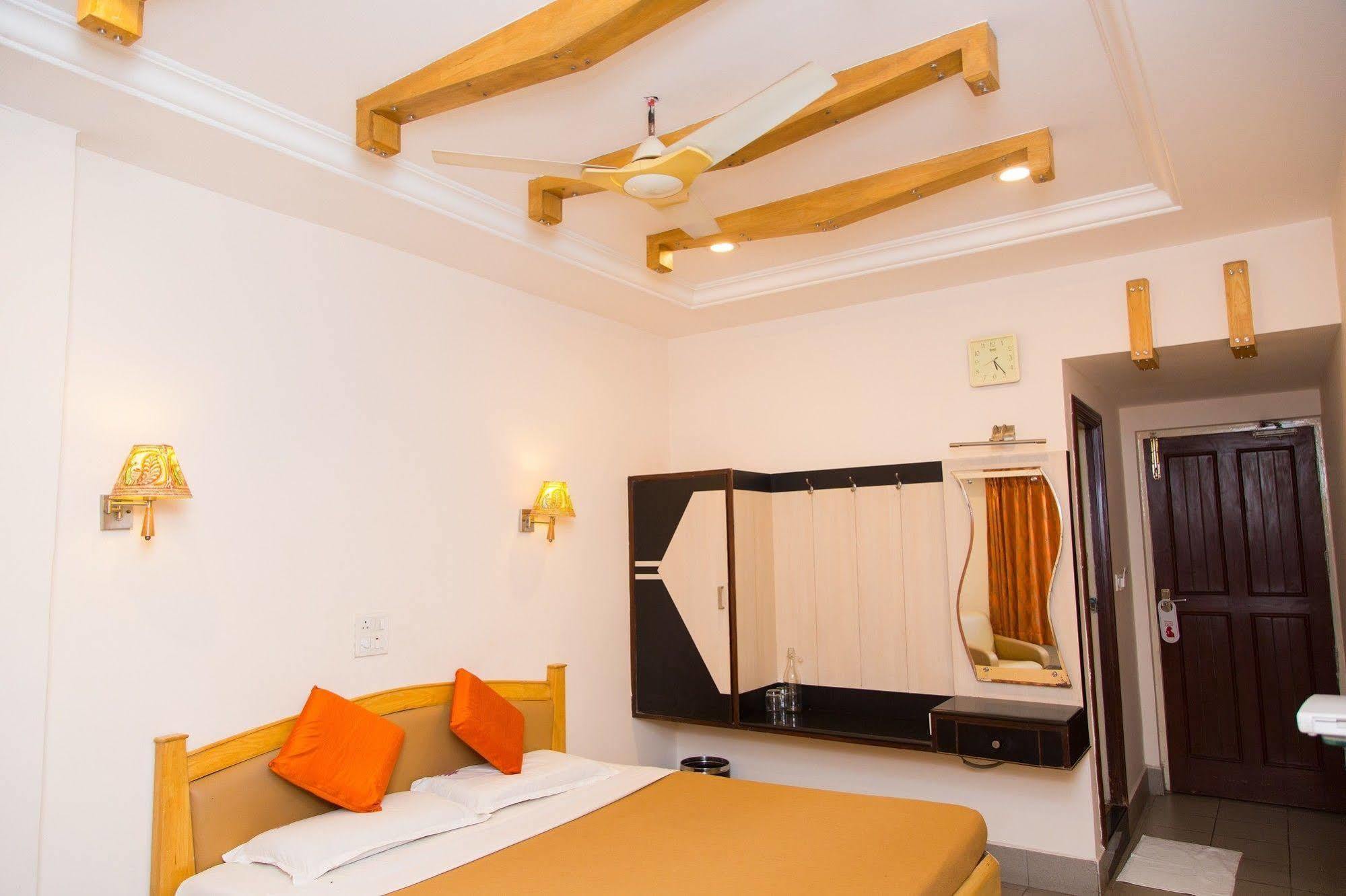 Fabhotel Kinnera Comforts Railway Station Visakhapatnam Zewnętrze zdjęcie